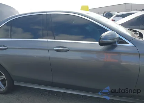 2017 Mercedes-Benz E 300 from USA, damaged, VIN WDDZF4JB5HA082266